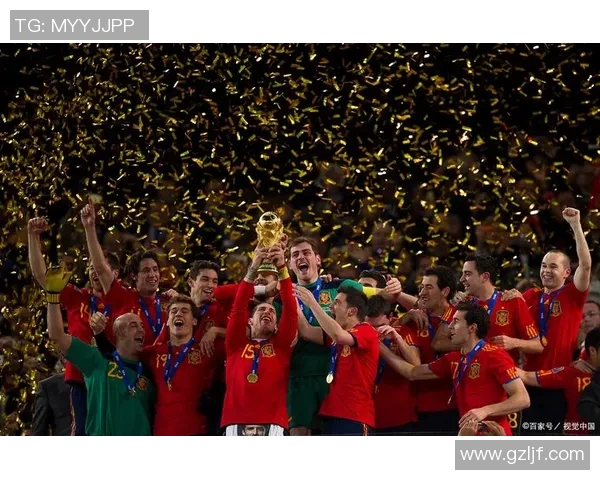 引爆全场的足球明星们如何用激情与实力征服球迷心灵 引爆全场的足球明星们如何用激情与实力征服球迷心灵