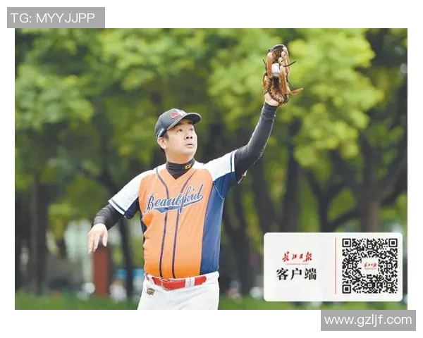 武汉网球队的团队协作之道:凝聚力与默契的完美结合 武汉网球队的团队协作之道:凝聚力与默契的完美结合