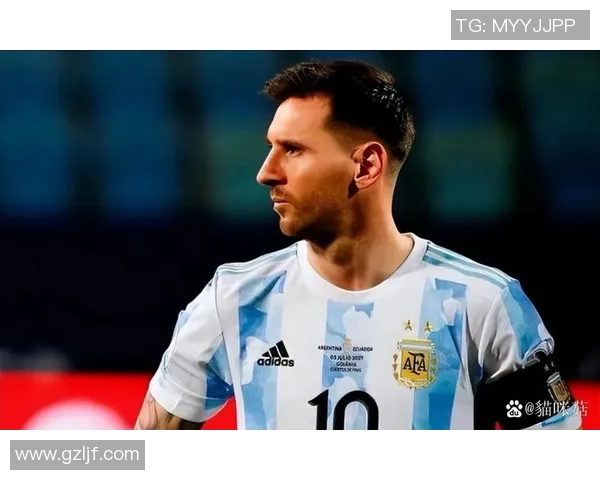 北美小国足球明星的崛起与挑战:他们如何在国际舞台上闪耀光芒 北美小国足球明星的崛起与挑战:他们如何在国际舞台上闪耀光芒